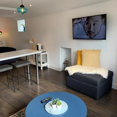 Modern Studio Apartment With Stunning Views! St Ives Exterior photo