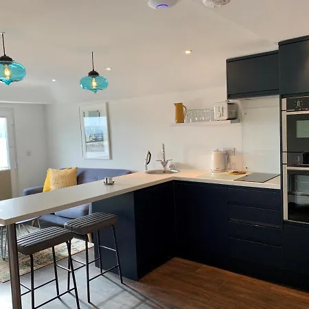 Modern Studio Apartment With Stunning Views! St Ives Exterior photo